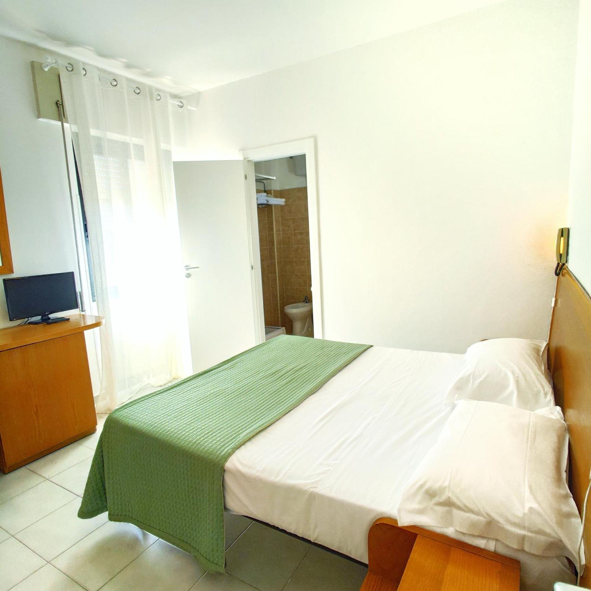 Piccolo Hotel Terracina Ngoại thất bức ảnh