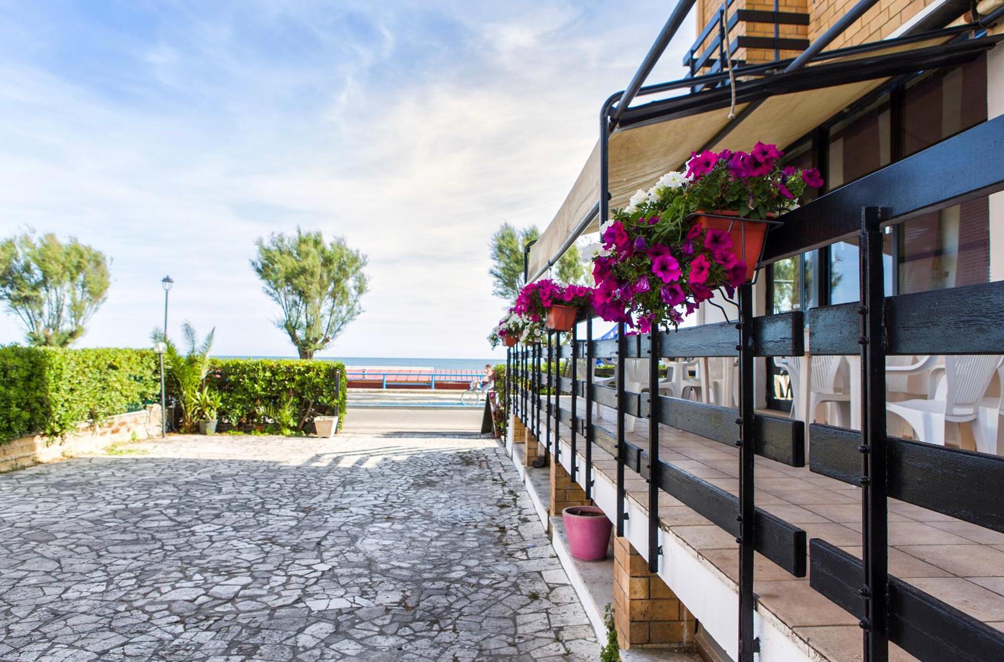 Piccolo Hotel Terracina Ngoại thất bức ảnh